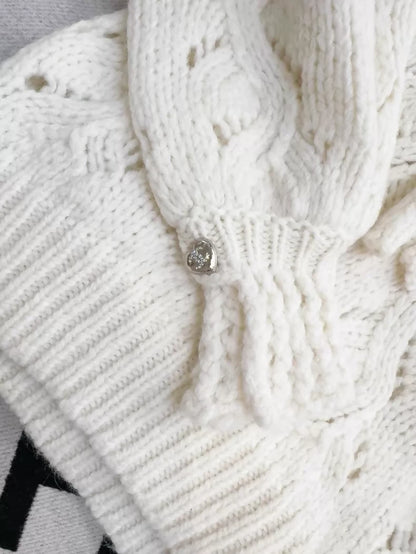 Chanel 21B White Bow Tie Cape Sweater with Heart-Button