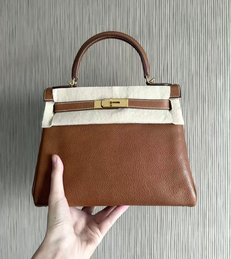 Hermes Kelly 28 Barenia Faubourg saddle leather Gold Hardware