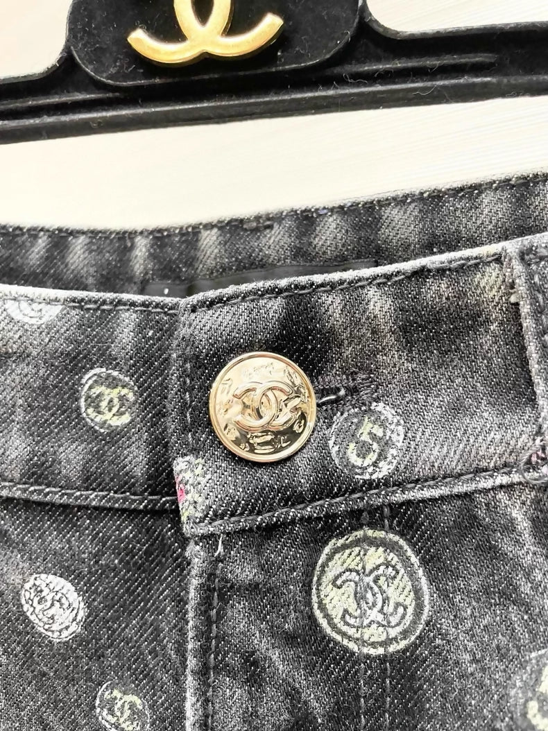 Chanel 25B grey printed denim shorts