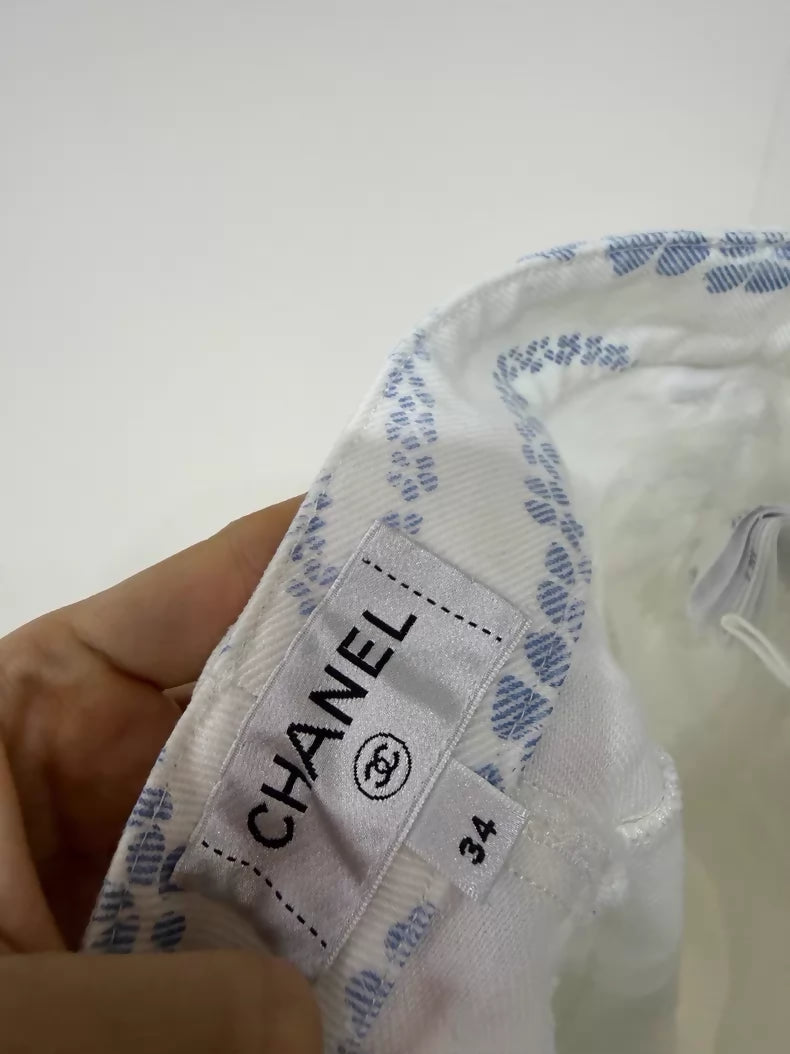 Chanel 25M white and blue wide-leg jeans