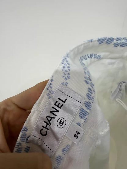 Chanel 25M white and blue wide-leg jeans