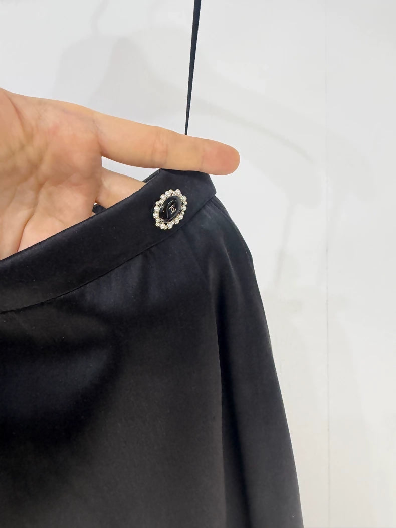 Chanel 21A black satin silk midi skirt