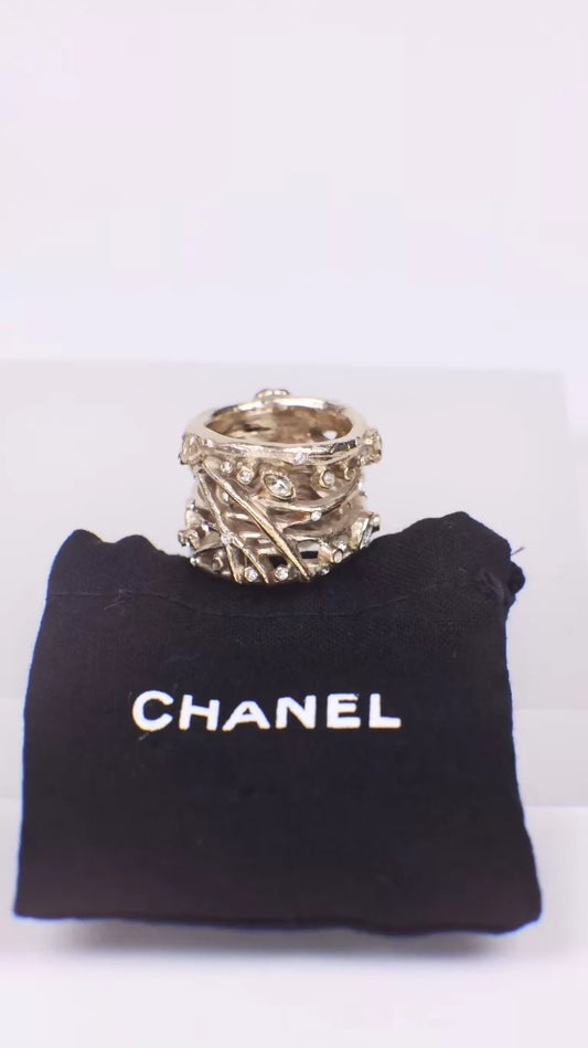 Chanel 2011 Plain Gold CC Ring with Tree Branch Edge