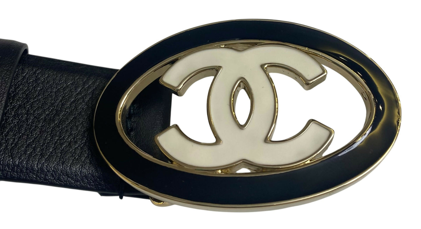 Chanel 24A Black White CC Enamel Lambskin Leather Belt Size 80/32