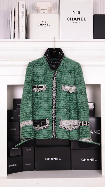 Chanel 2009 Fall/Winter Green Tweed Jacket