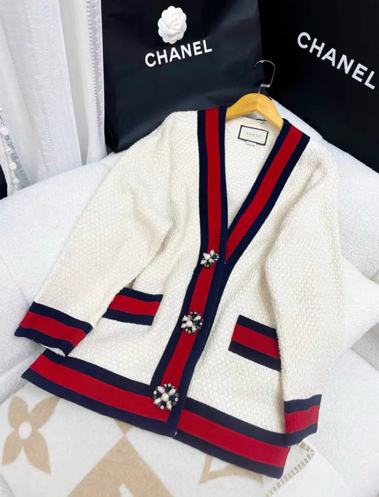 GUCCI Gucci 40 size classic red and blue edge white gem button cardigan - Medium Cardigan - Used fashion item from Wararni