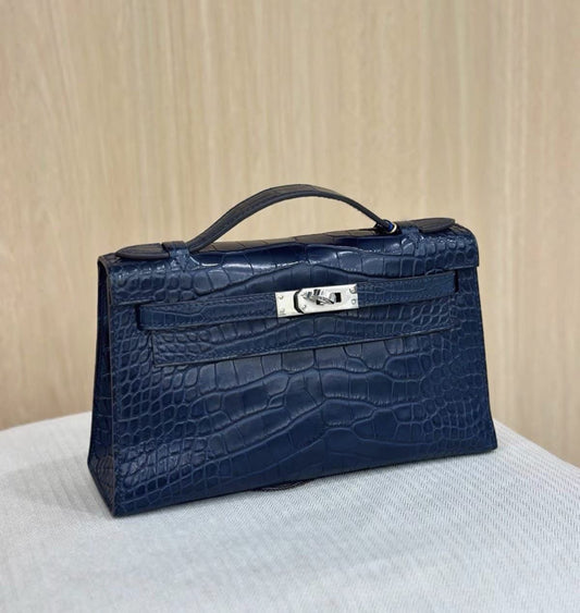 Hermes Kelly pochette Bleu Marine Matte Alligator Palladium Hardware