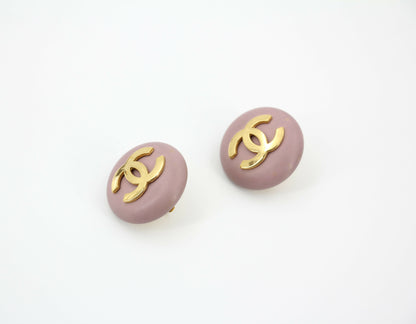 Chanel Vintage 87 Resin Purple Pink CC Logo Large Round Clip-on Earrings