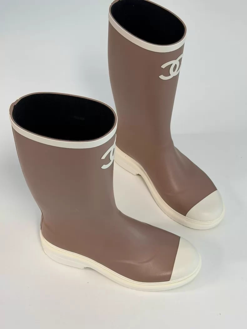 Chanel 26C Khaki rain Boots