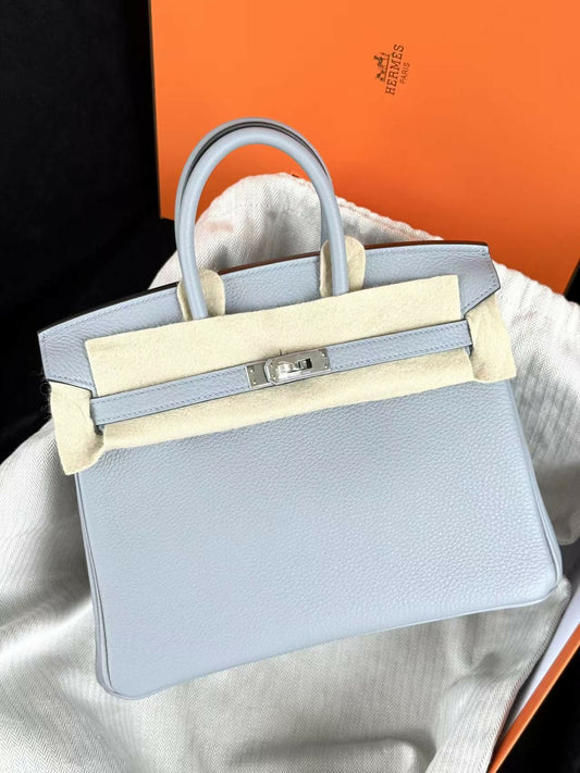 Hermès Birkin 25 Gris Tourterelle Togo Leather with Palladium Hardware