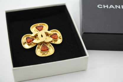 Chanel Vintage 96A Gripoix Orange Clover CC Brooch