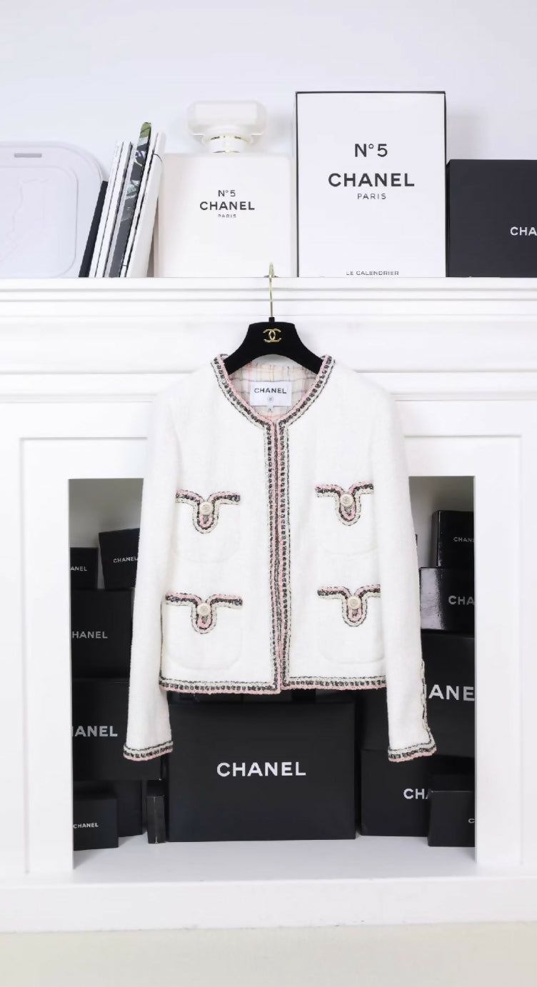 Chanel 20C white Tweed Jacket