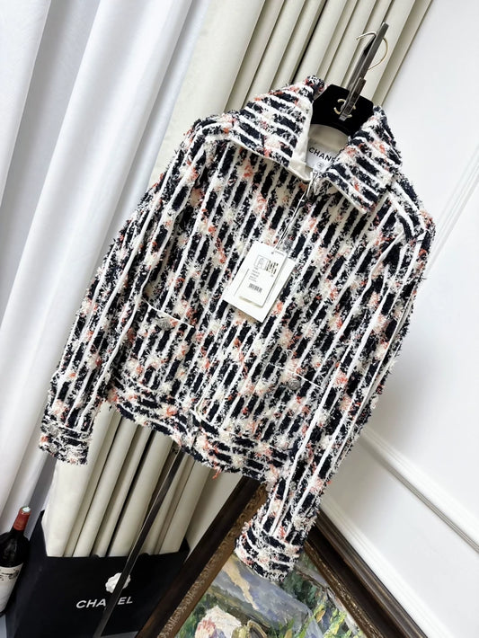 Chanel 19K Black and white denim tweed jacket