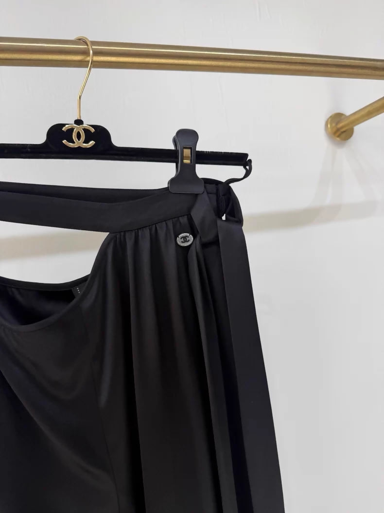 Chanel Black Crop Silk Wide-Leg Pants