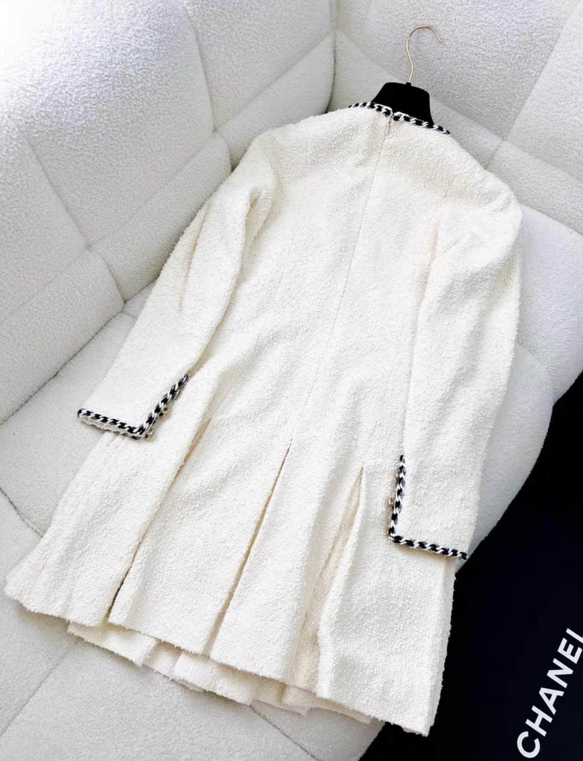 Chanel 21S four pocket off-white dress