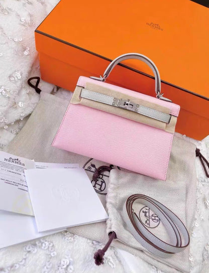 CHANEL Hermes Mini Kelly II 20 Rose Sakura & Gris Perle Chèvre permabrass hardware - Mini Mini Bag - Used fashion item from Wararni