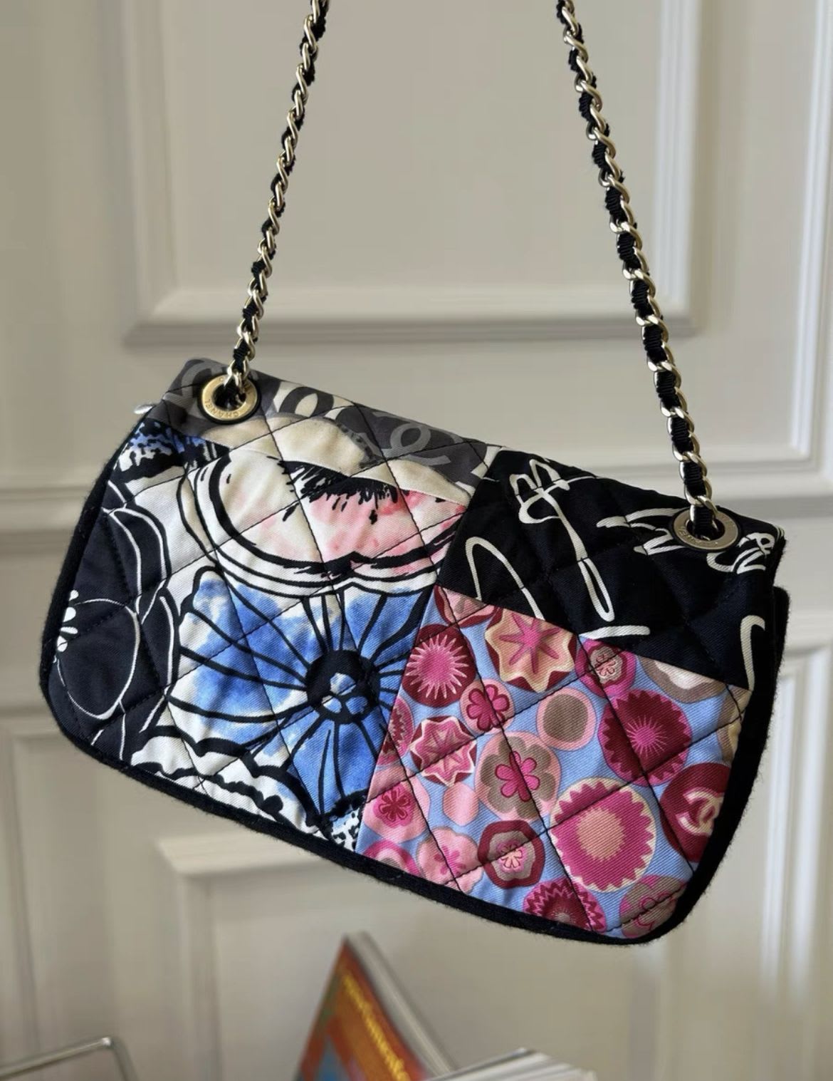 Rare Chanel floral graffiti coco badge chain bag