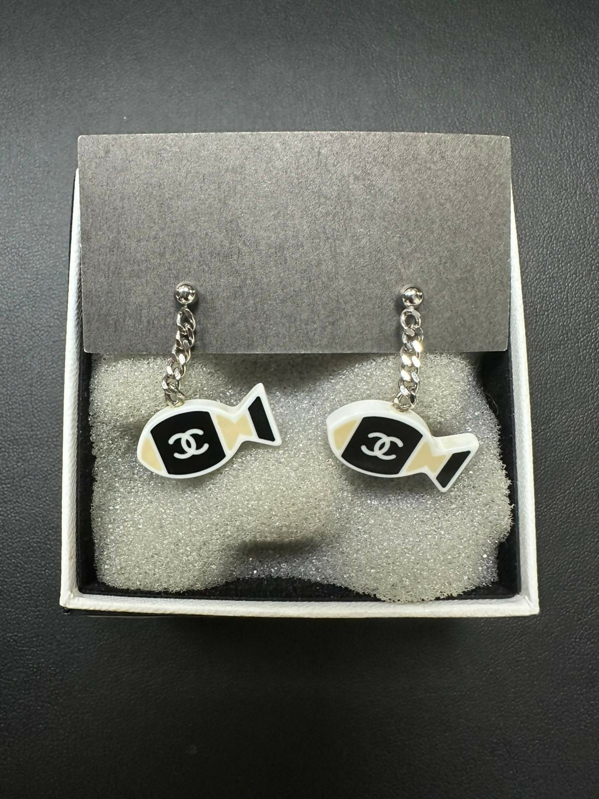 Chanel Vintage 05C Resin Black and White Fishes Stud Earrings
