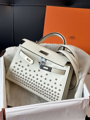 Hermès Mini Kelly 20 Blanc / White Epsom Leather with Studs / Rivets & Palladium Hardware  (Limited Edition / Clouté)