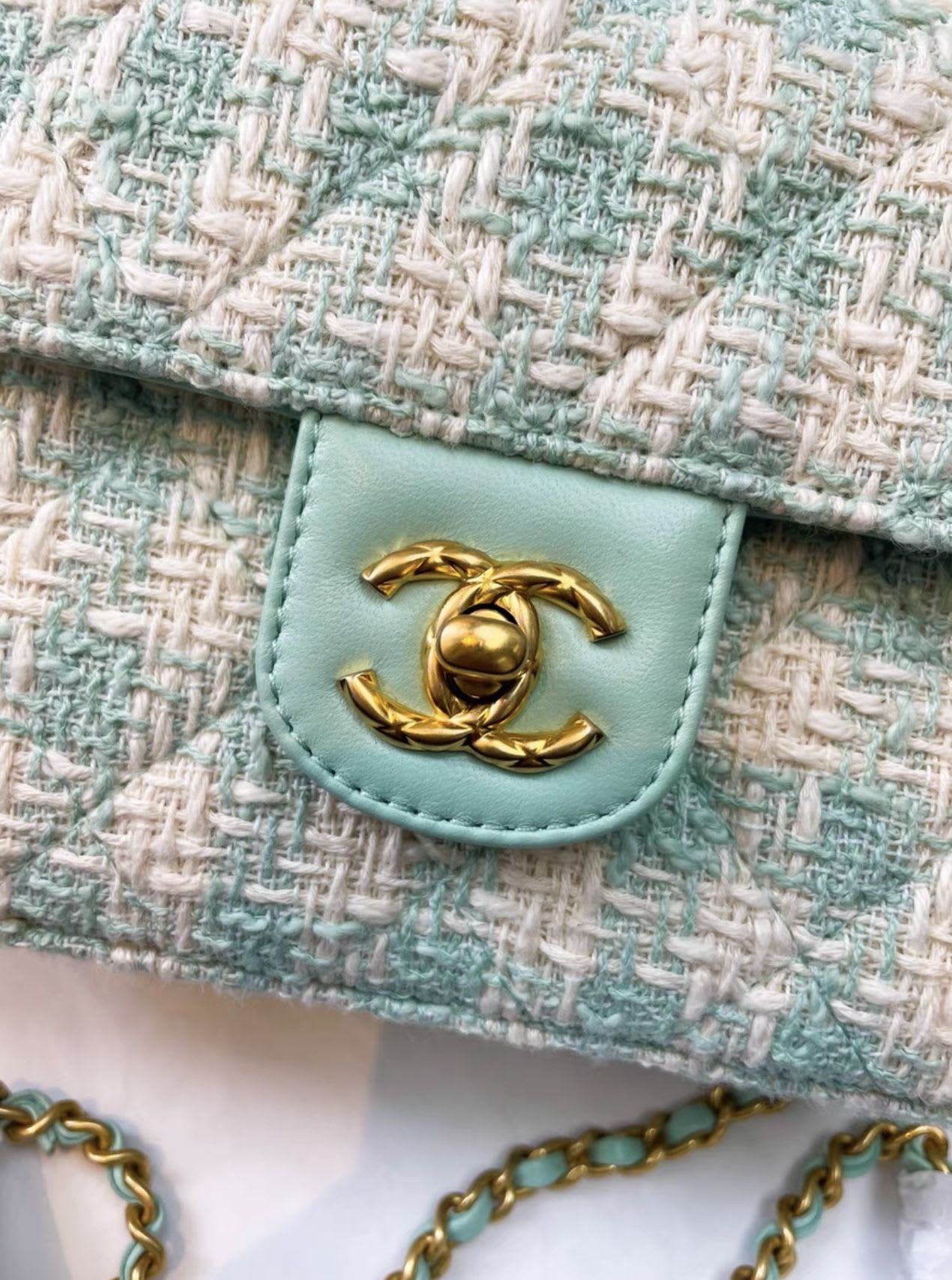 Chanel 23 green bag