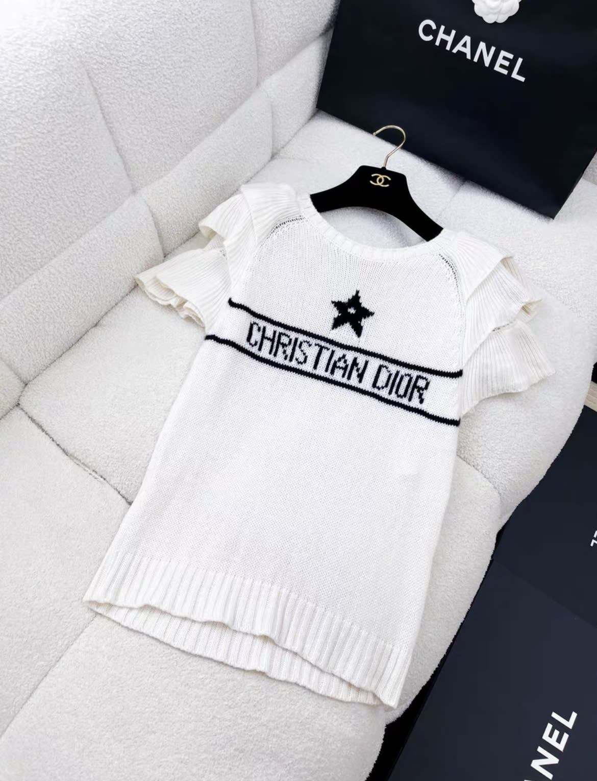 DIOR Dior ruffles white cashmere knit lucky star top - Medium Top - Used fashion item from Wararni