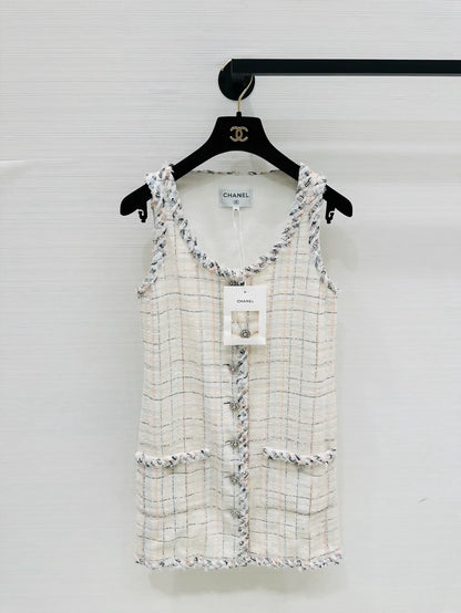 Chanel 25S mixed-color plaid tweed sleeveless vest dress