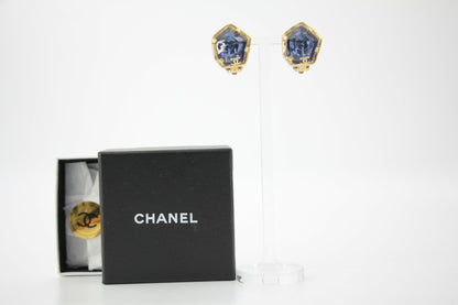 Chanel 01A Gripoix Blue Gold-Plated Clip-on Earrings