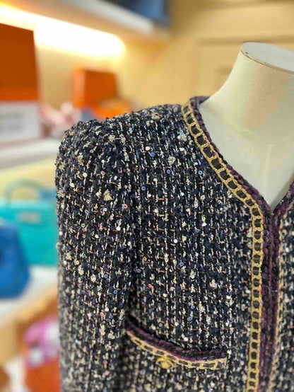 Chanel 21A  Blue tweed gold chain Jacket