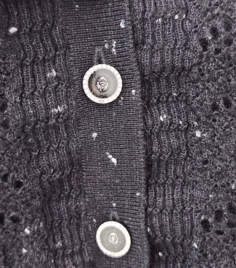 Chanel 25A lace collar cashmere openwork cardigan