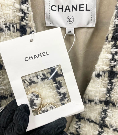 Chanel 19 black 
white tweed Jacket