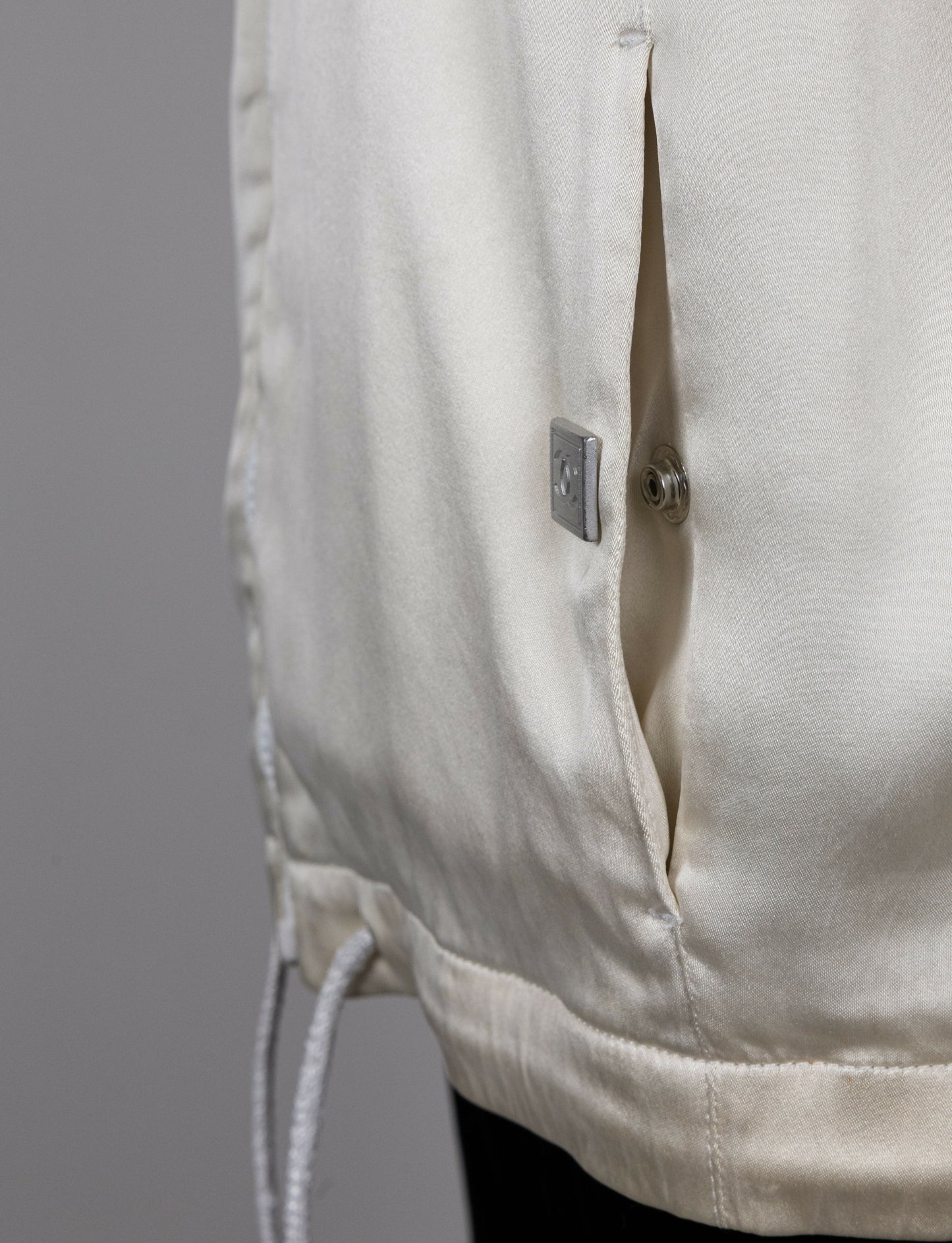 Chanel 2002 Spring/Summer Vintage Cream CC Logo Star Bomber Jacket