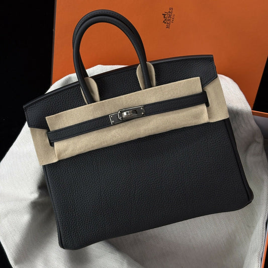 Hermès Birkin 25 Noir Togo with Palladium Hardware