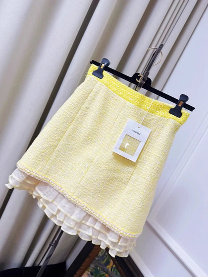 Chanel 19S pale yellow sequined lace skirt