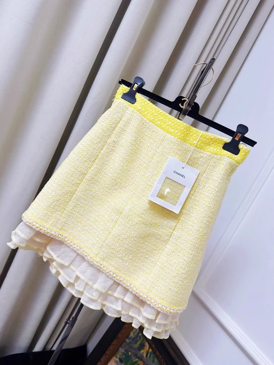 Chanel 19S pale yellow sequined lace skirt