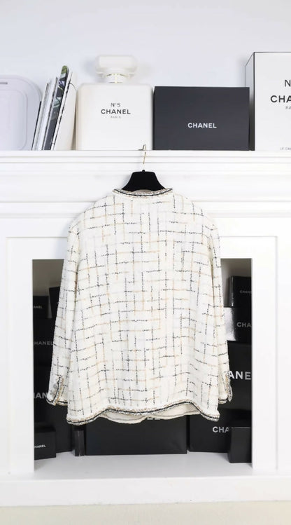 Chanel 2017 Black and ecru tweed Jacket