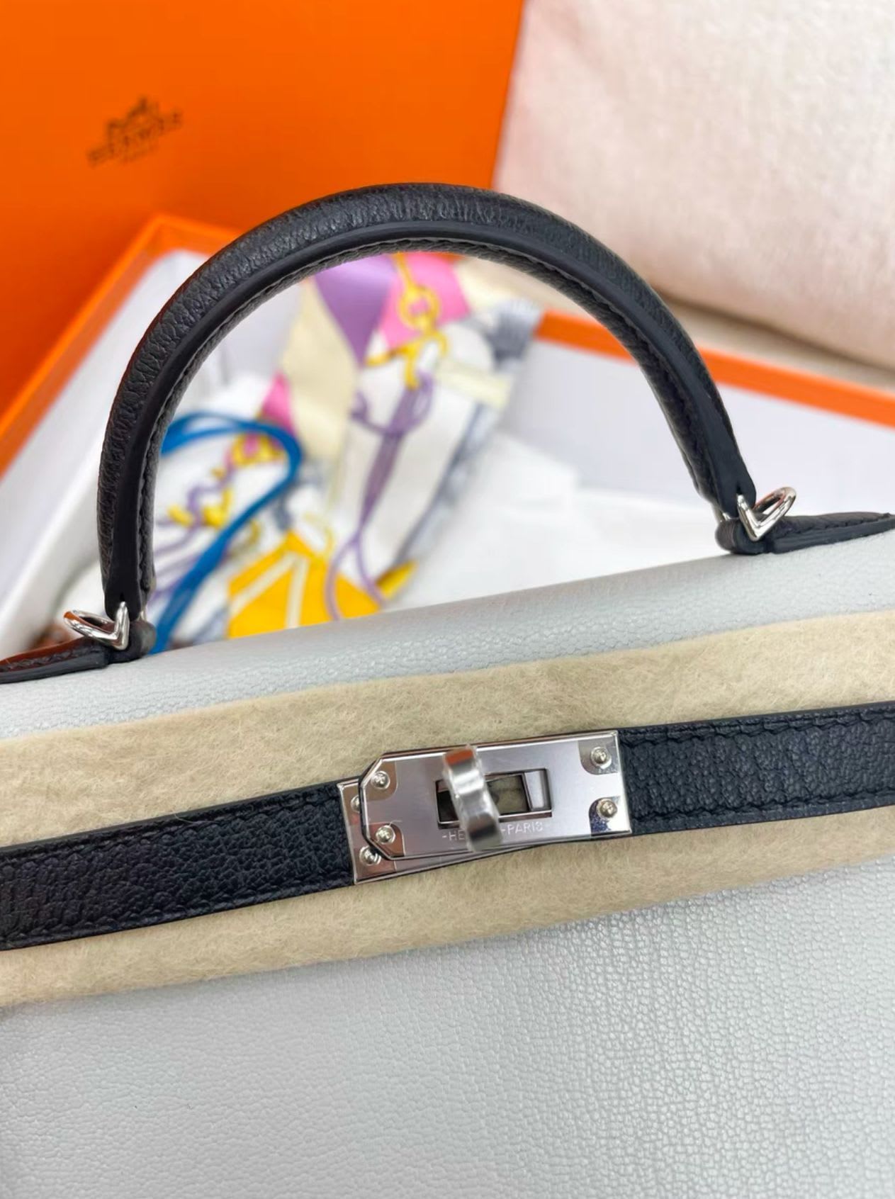 Hermes Minikelly Second Generation Pearl Gray Black Silver