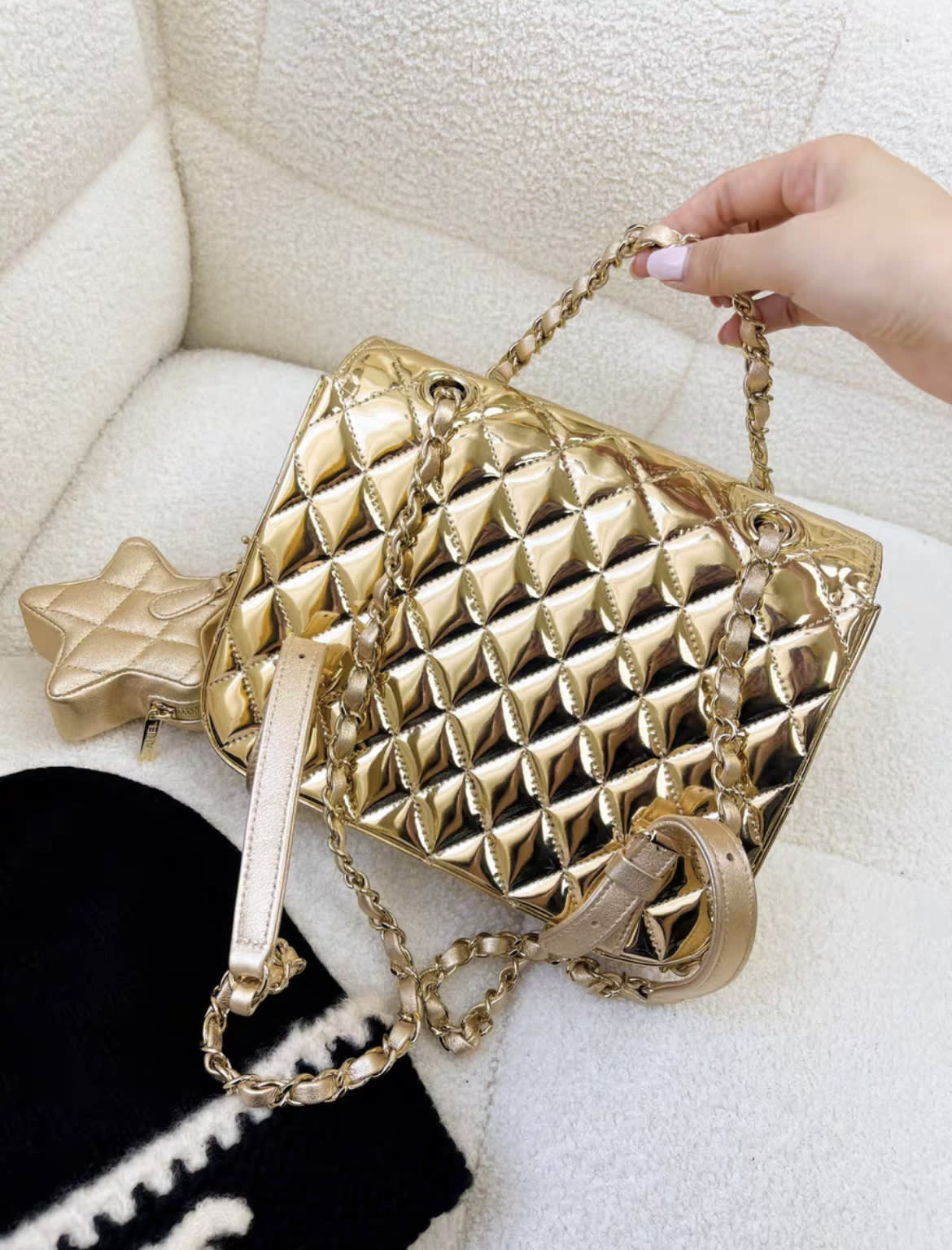 Chanel 24C gold mirror star backpack – Wararni.com