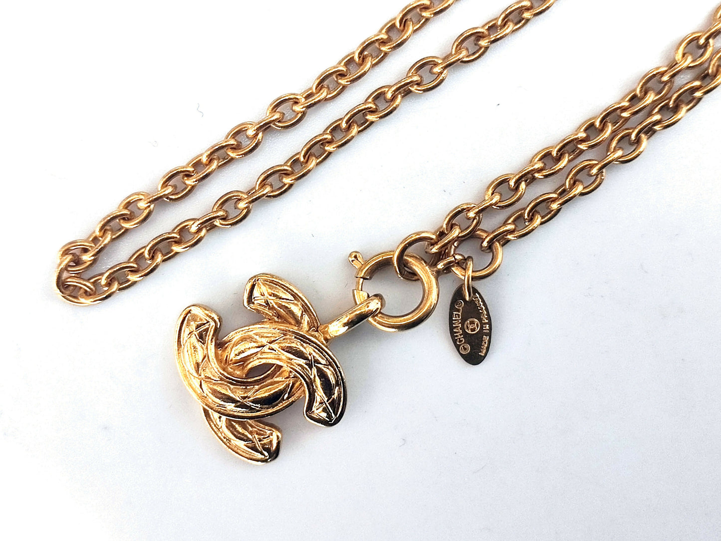 Chanel Vintage 81-85 Gold Plated Quilted Coco Mark Necklace