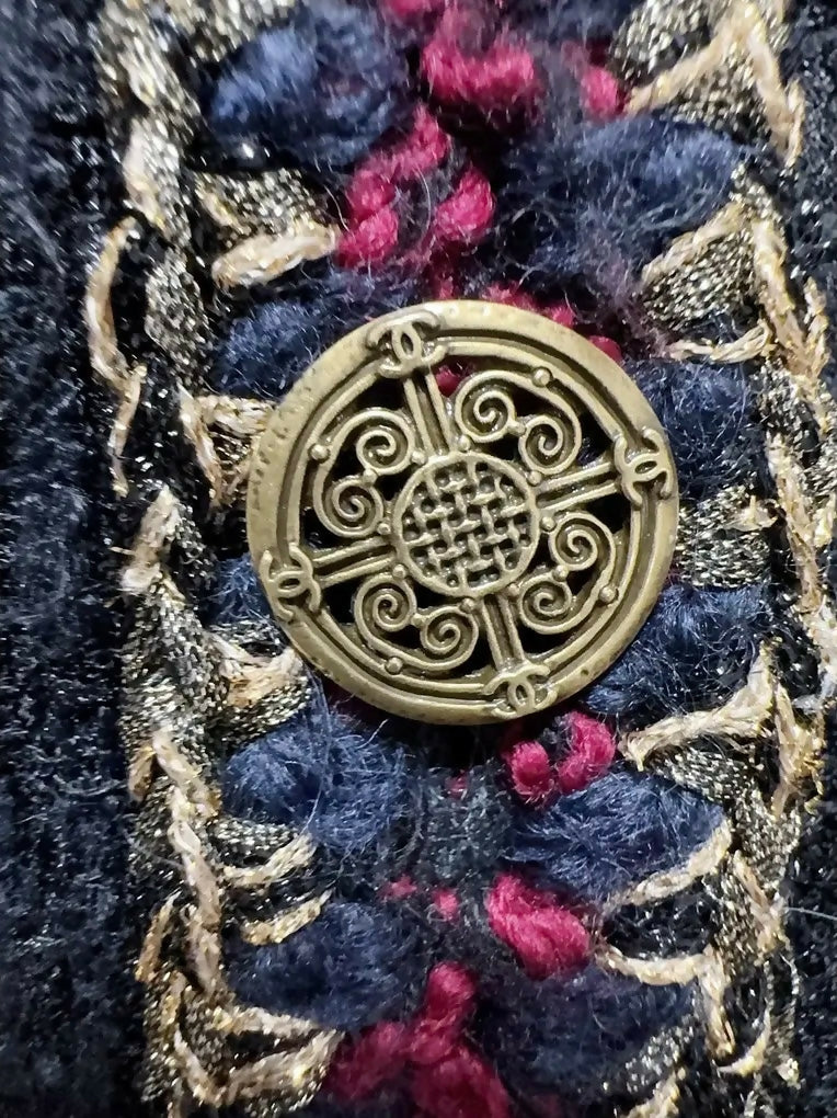 CHANEL 10A BLACK TWEED BRAIDED TRIM JACKET