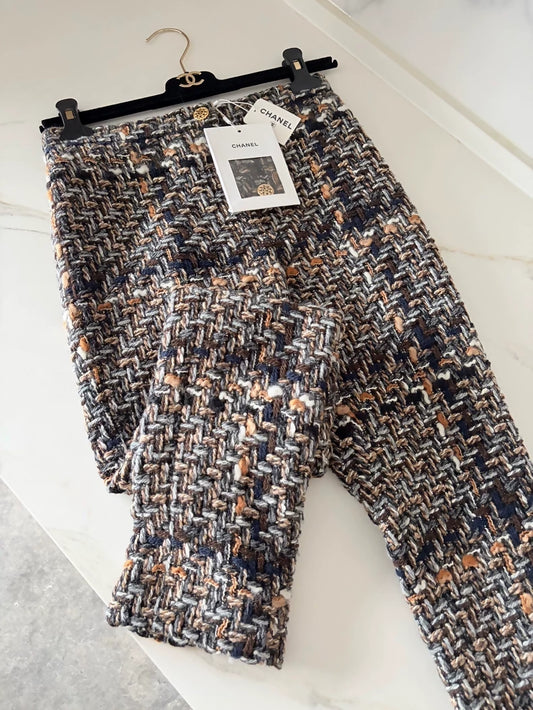Chanel 16A Brown Tweed Trousers