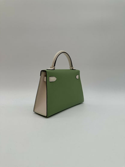 Hermès Kelly 20 HSS Vert Criquet / Nata Chèvre PHW B 2024