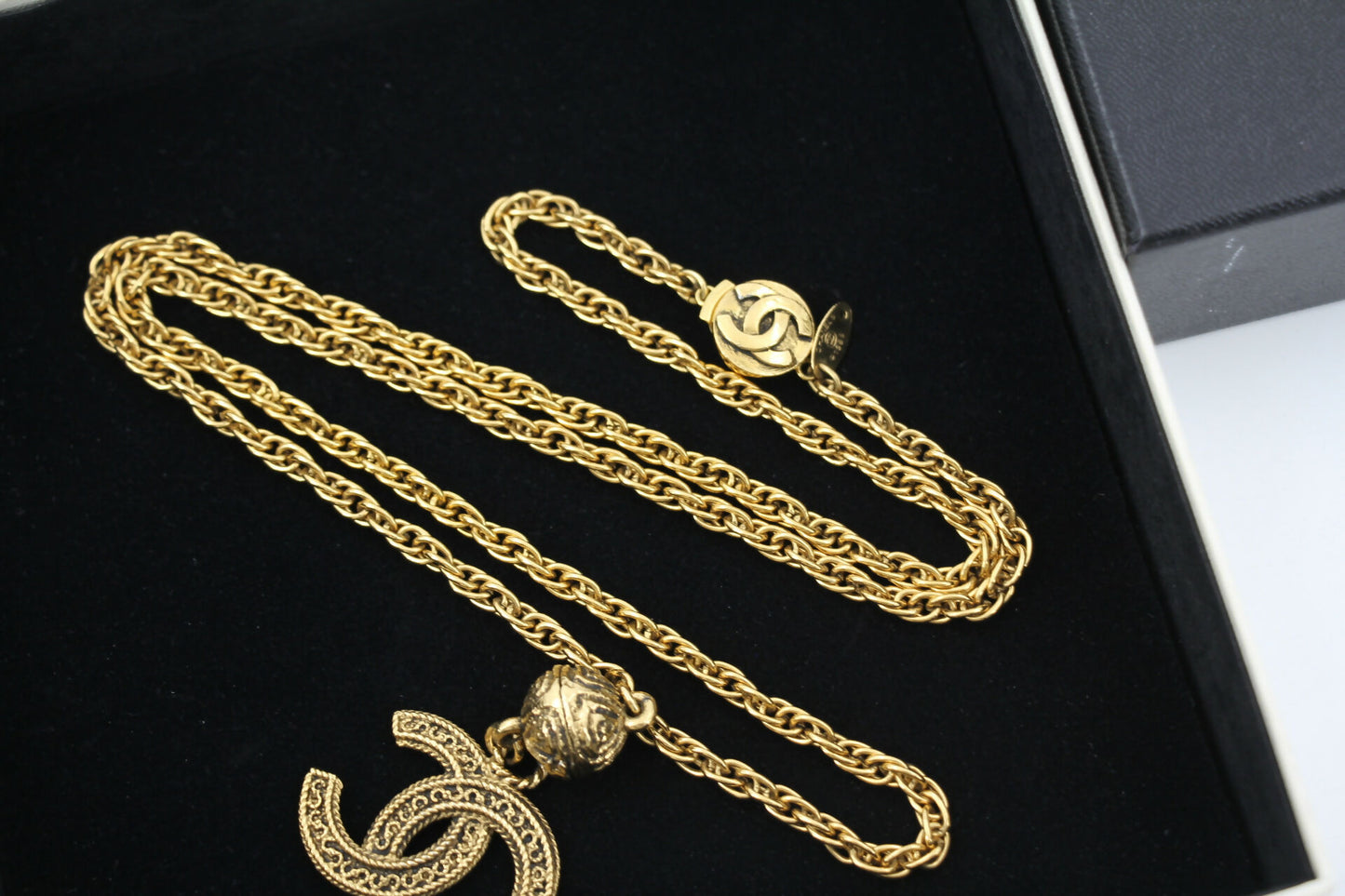 Chanel Vintage 85 Gold-Plated Ball CC Long Necklace