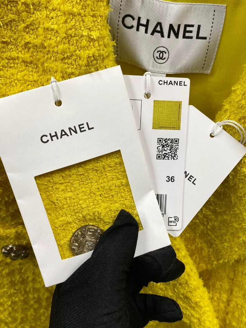 CHANEL シャネル ジャケット イエロー CCボタン サイズ36 フランス製 Chanel 22S yellow jacket – Wararni.com