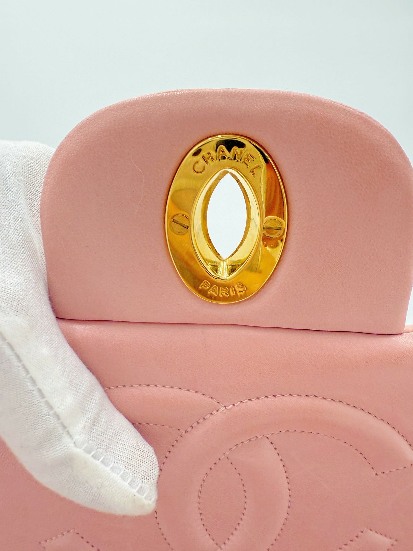 Chanel Vintage Maxi Flap Bag – Series 2 in Pink Lambskin with 24k Gold Hardware