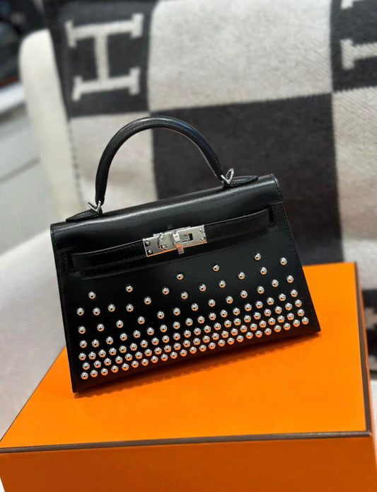 Hermès Hermes Clouté Studded Mini Kelly II 20 Black Box stamp W 2024 - 20 Crossbody Bag - Vintage fashion from Wararni