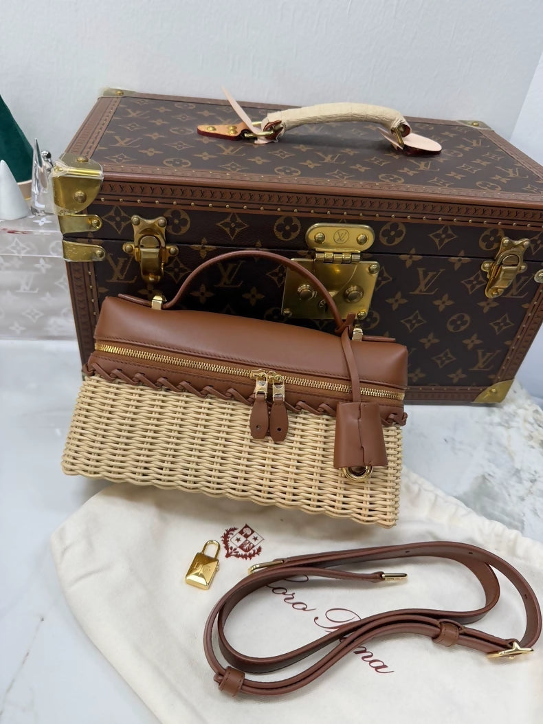 Loro Piana L23 wicker bag