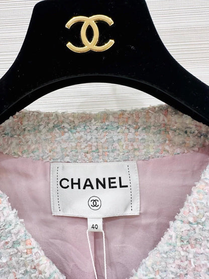 Chanel 25P iridescent tweed jacket and skirt set