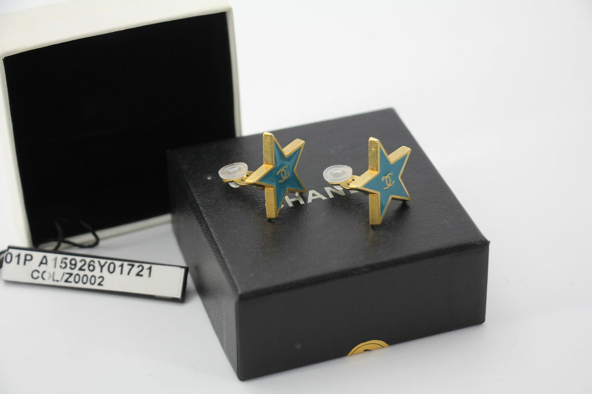 Chanel Vintage 01P Metal Blue-Green Star Clip-on Earrings