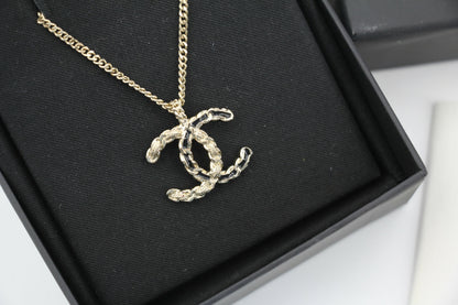 Chanel A20S Leather-threaded Metal Black Gold CC Necklace