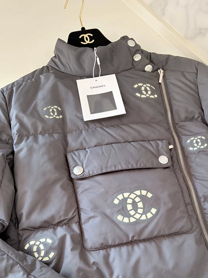 Chanel 21N Grey Double C ski Jacket